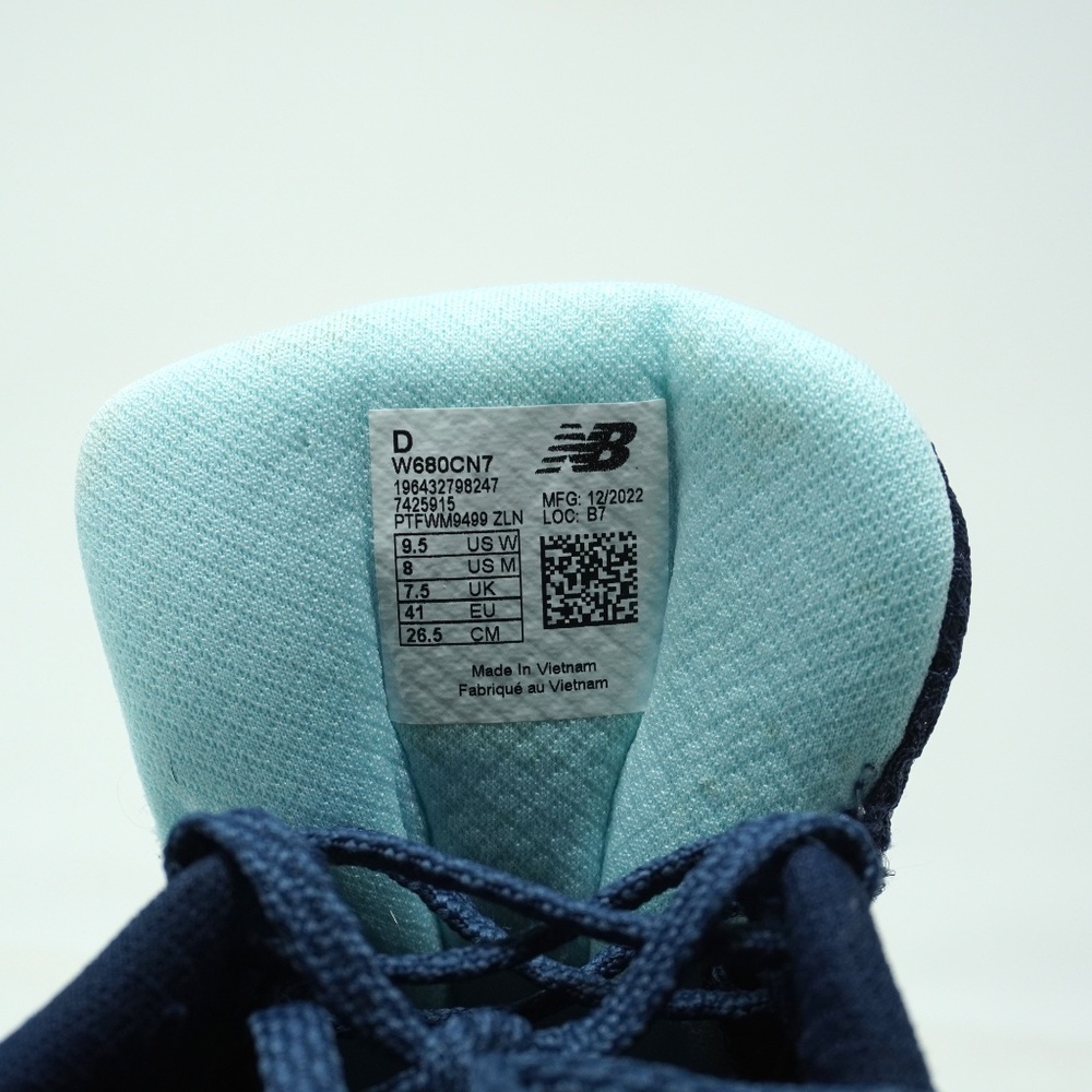 New Balance Women's Fresh Foam 680v7 in Blue Synthetic - Picture 6 of 7